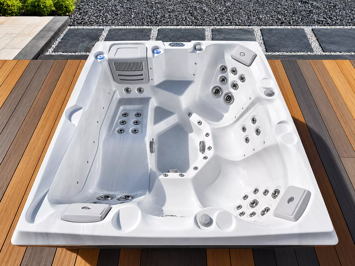 Jacuzzi ogrodowe Nordekka M-3552 6 osobowe, 46 dysz, 1 leżanka - Image 4