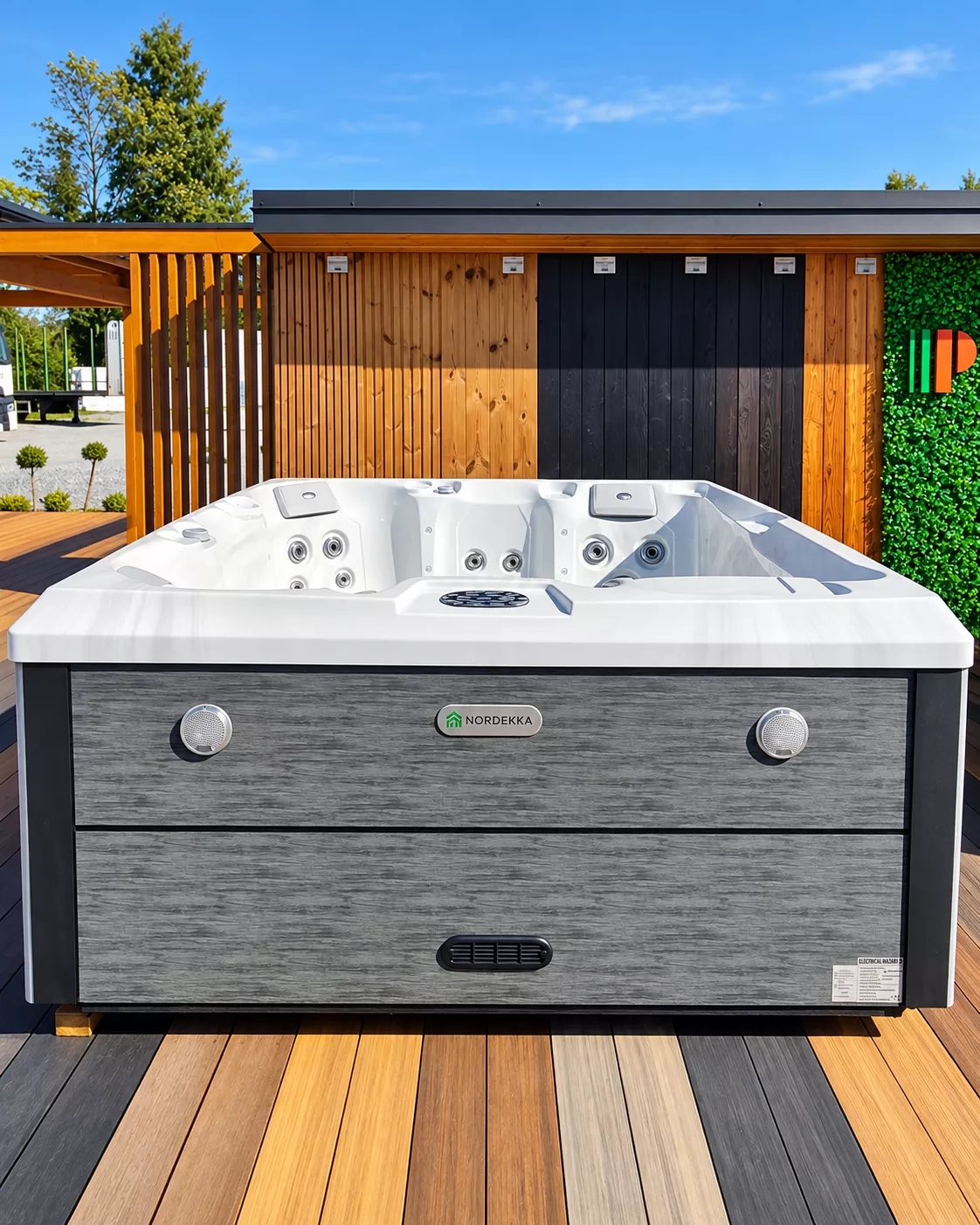 Jacuzzi ogrodowe Nordekka M-3552 6 osobowe, 46 dysz, 1 leżanka