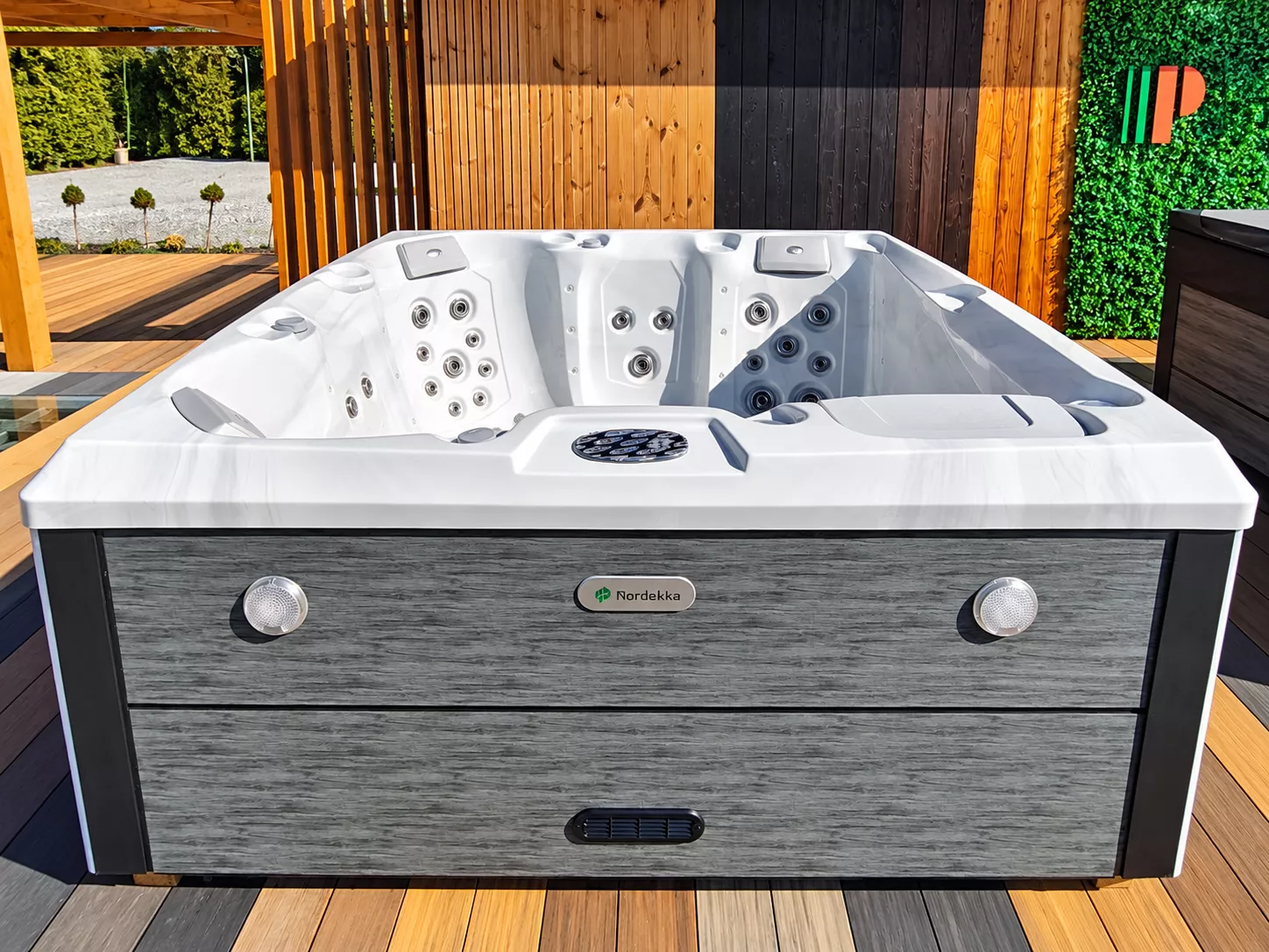 Jacuzzi ogrodowe Nordekka M-3552 6 osobowe, 46 dysz, 1 leżanka - Image 5